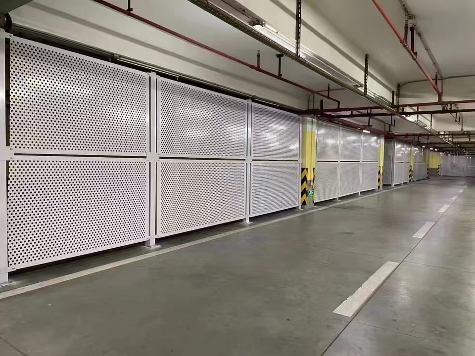 烟台市室内吊顶勾搭板铝围挡 - 哪里好